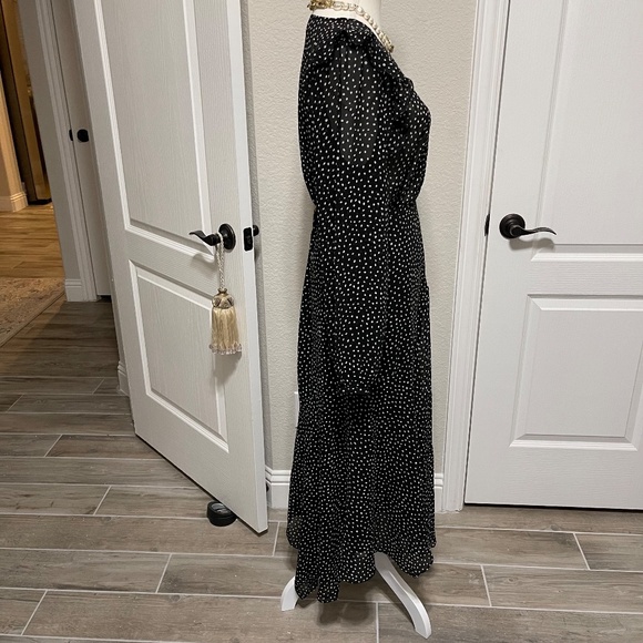 NWOT- Cabi- SET Sinatra Blouse (Medium #3956) and Sinatra Skirt (Size 8 #4024) - Picture 8 of 16